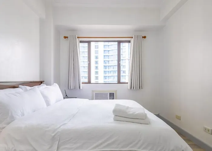 Cozy Forbeswood Heights Pad Near St Lukes Apartamento