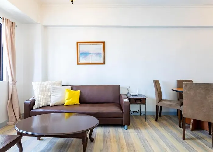 Apartamento Cozy Forbeswood Heights Pad Near St Lukes *